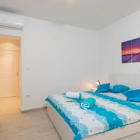 Apartment Nona 2 Hvar Town