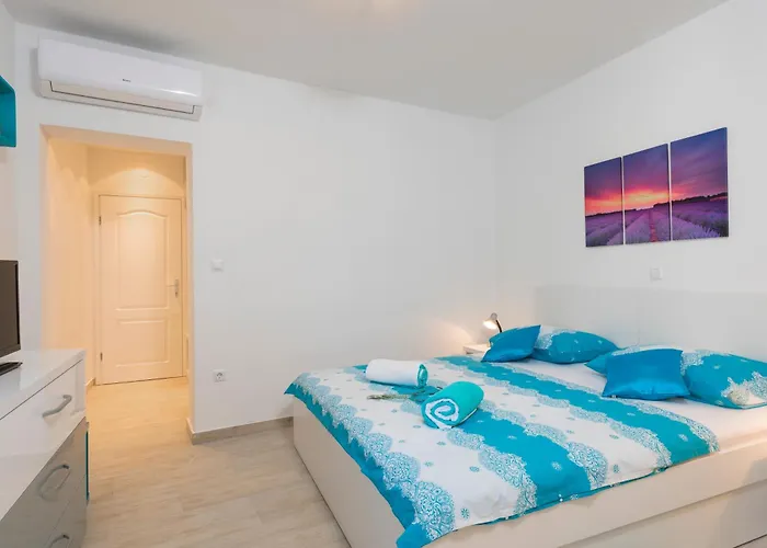 アパート Nona 2 フヴァル